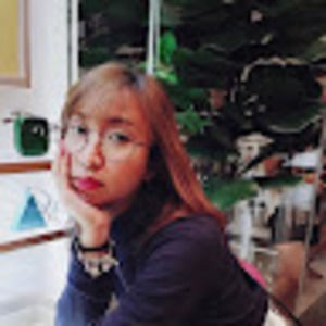 Meet your Posher, Nicole adrienne